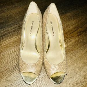 Size 7 Bandollino pumps